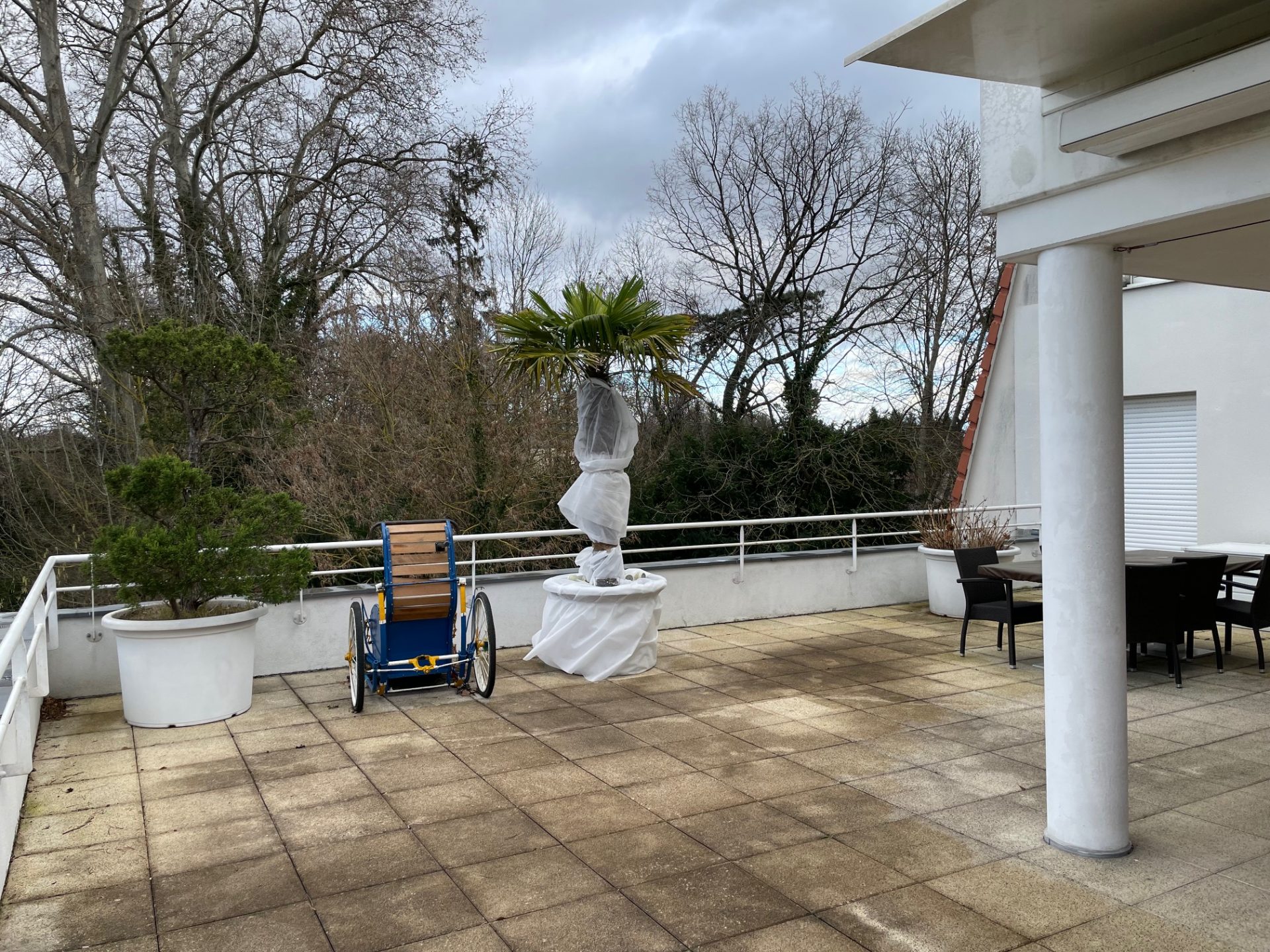 une rénovation de terrasse en cours de chantier